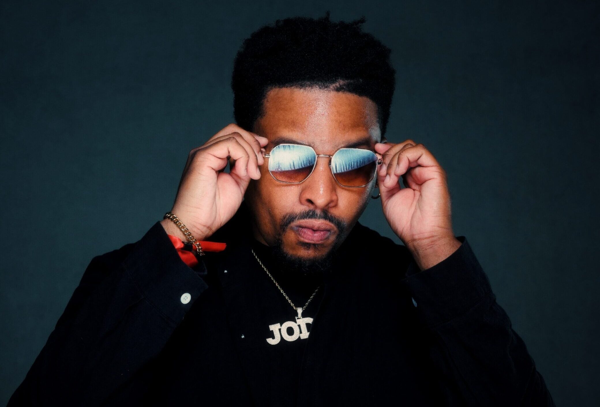 Handsome Newton Unveils Bold New Album The Night I Became Famous