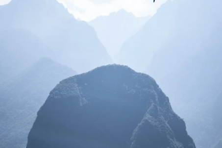 Mr. Novembre Unveils New Single “Mountains, Hope.”