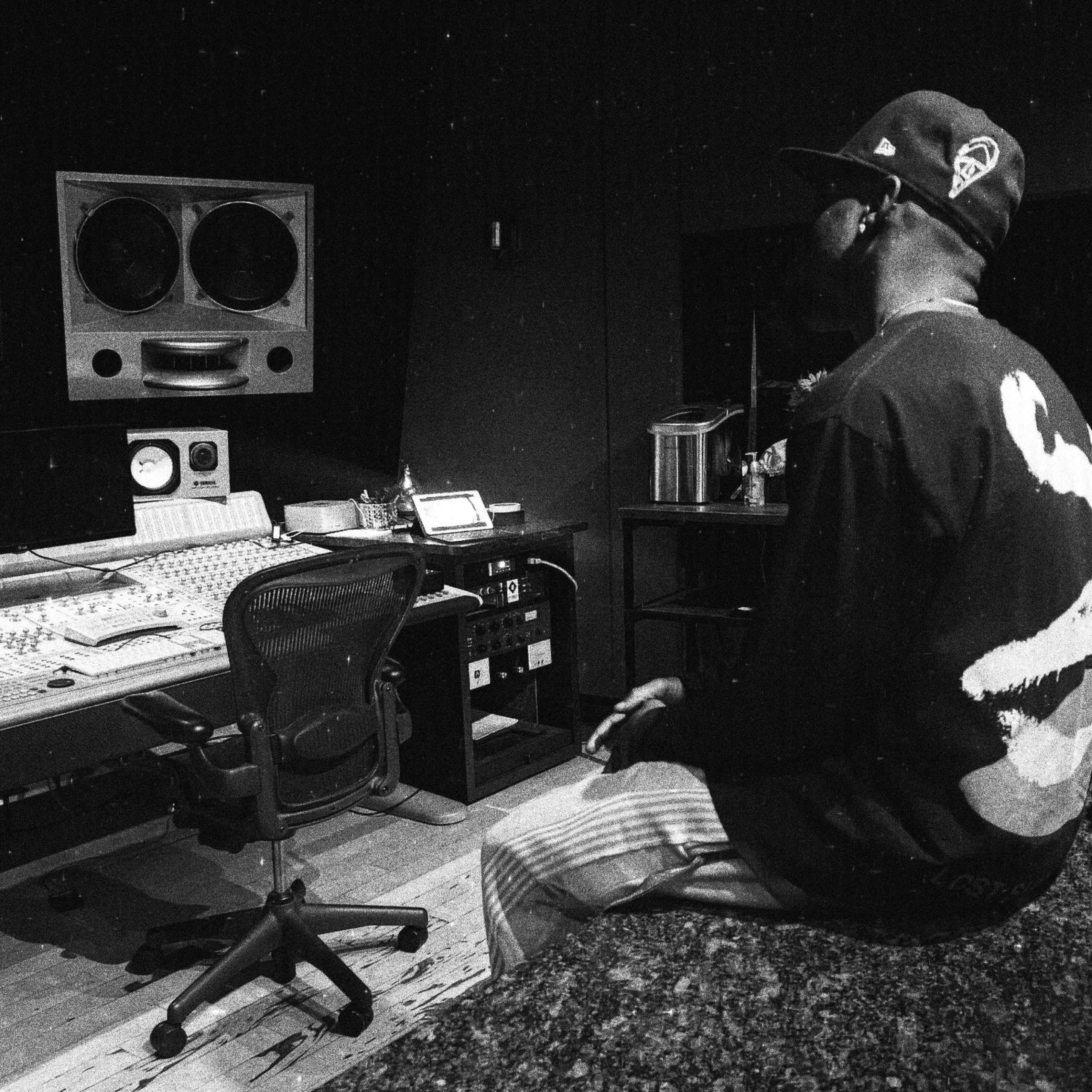 AP Banks Cinatra’s Versatility Is Powering a Bold New Chapter in Music