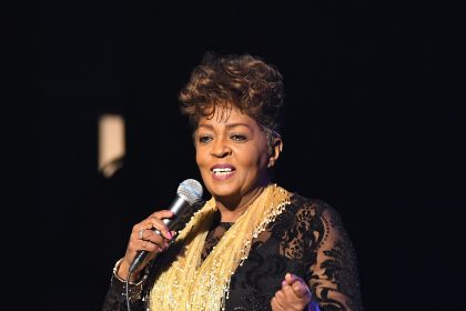 Anita Baker Teases ‘Forever’ as New Music Appears to Be on the Way