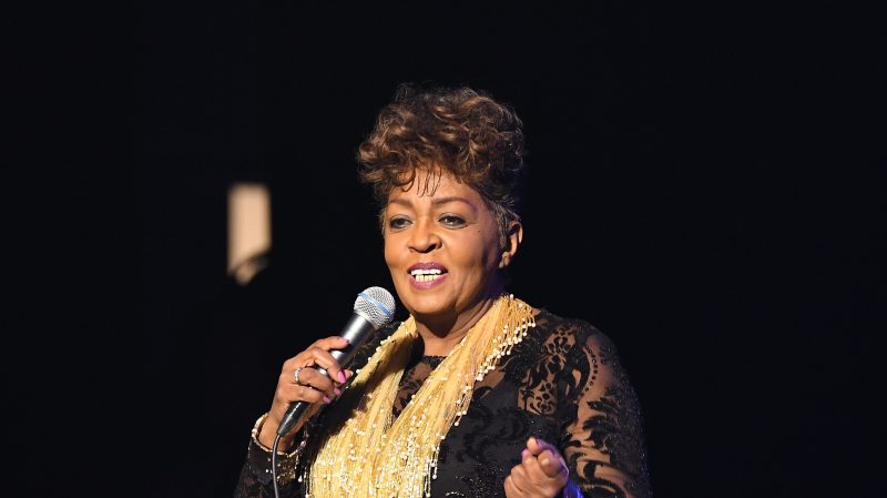 Anita Baker Teases ‘Forever’ as New Music Appears to Be on the Way