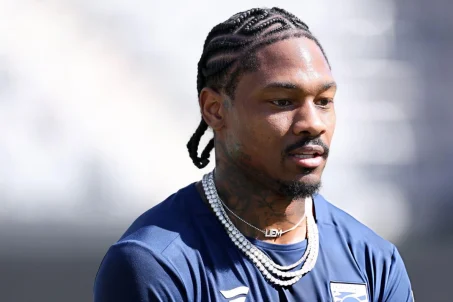 Stefon Diggs Returns to the DMV on One-Year Deal With Commanders