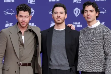 Jonas Brothers Debut New Song ‘Listen When Sad’ at Madison Square Garden