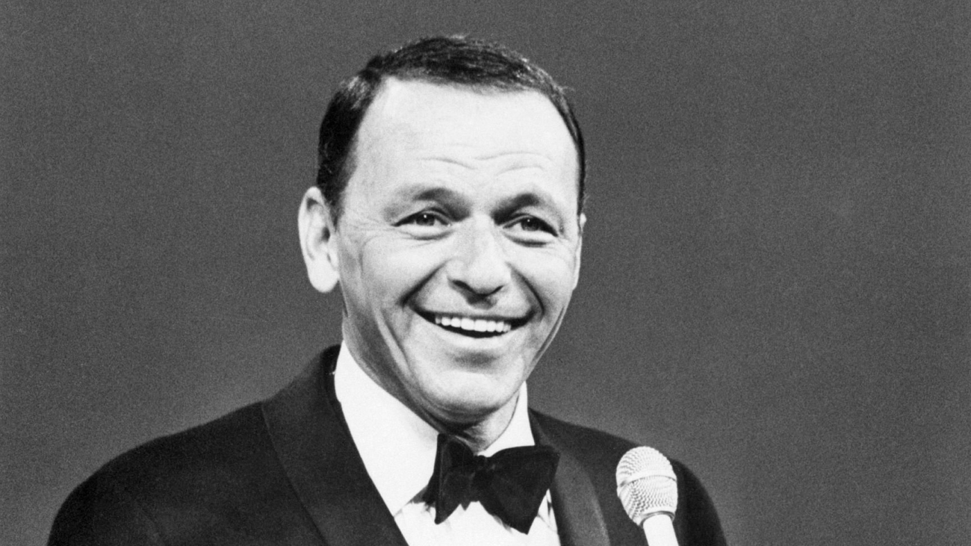 Frank Sinatra - Frank Sinatra performs on his TV special Frank Sinatra: A Man and his Music