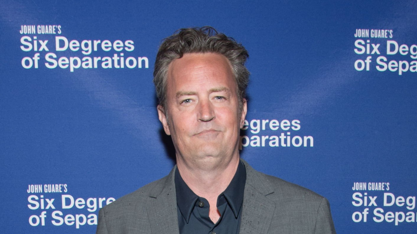 Matthew Perry - NEW YORK, NY - APRIL 25: Actor Matthew Perry attends the "Six Degrees Of Separation" Opening Night Celebration at the Barrymore Theatre on April 25, 2017 in New York City. (Photo by Mark Sagliocco/Getty Images)